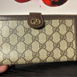 Gucci GG supreme long wallet PVC leather brown with kisslock